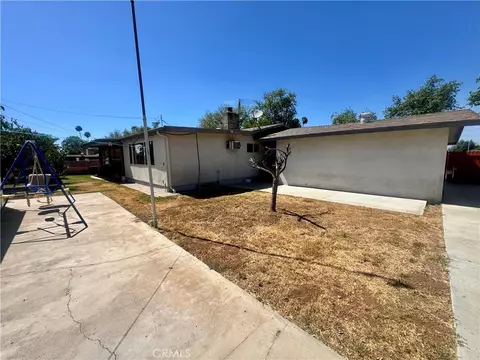 Exterior - 2390 Gloucester, Riverside, CA 92506 photo 13 of 16