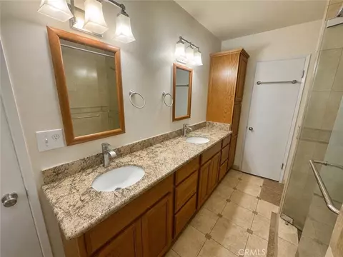Bath - 2390 Gloucester, Riverside, CA 92506 photo 1 of 3