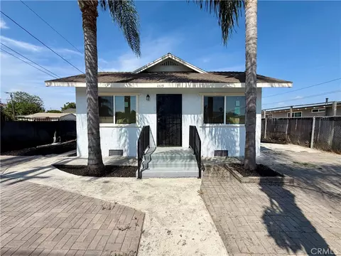 Exterior - 1115 S Acacia, Compton, CA 90220 photo 1 of 4