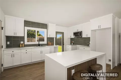 Kitchen - 2606 W Caldwell, Compton, CA 90220 photo 3 of 11