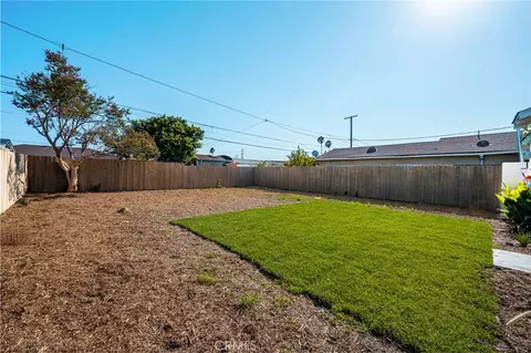 Exterior - 2606 W Caldwell, Compton, CA 90220 photo 6 of 9