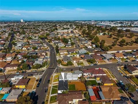 View/Area - 2606 W Caldwell, Compton, CA 90220 photo 12 of 13