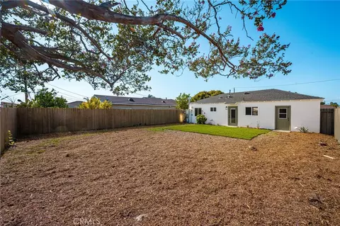 Exterior - 2606 W Caldwell, Compton, CA 90220 photo 7 of 9