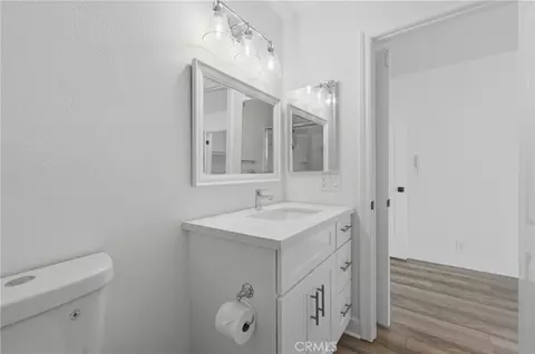 Bath - 8164 Laguna Ct, Stanton, CA 90680 photo 3 of 5