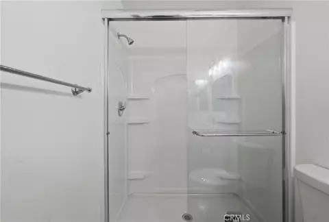 Bath - 8164 Laguna Ct, Stanton, CA 90680 photo 4 of 5