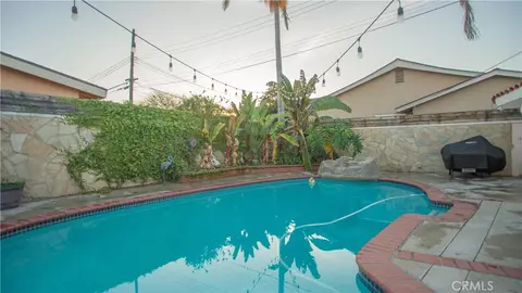 Exterior - 8524 Suva, Downey, CA 90240 photo 7 of 8
