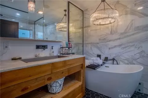 Bath - 8524 Suva, Downey, CA 90240 photo 4 of 12
