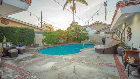 Exterior - 8524 Suva, Downey, CA 90240 photo 2 of 8