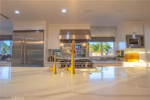 Kitchen - 8524 Suva, Downey, CA 90240 photo 12 of 12