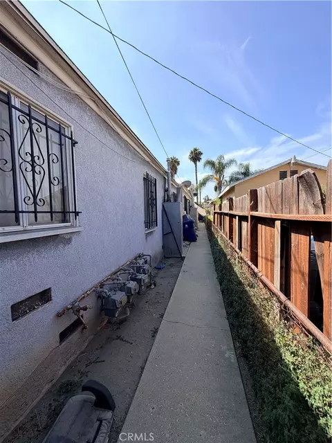 7919 Naomi, Los Angeles, CA 90001