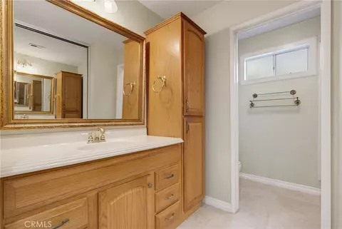 Bath - 4623 E 4th #6, Long Beach, CA 90814 photo 2 of 3