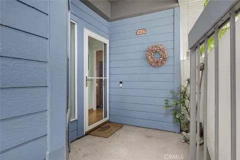 Exterior - 4623 E 4th #6, Long Beach, CA 90814 photo 6 of 18