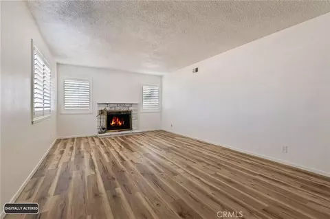 Living - 1333 E Monroe, Orange, CA 92867 photo 2 of 4