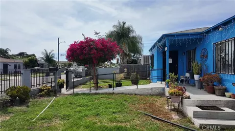 Exterior - 1001 W 133rd, Compton, CA 90222 photo 3 of 22