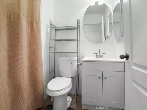 Bath - 3854 Bluff, Perris, CA 92571 photo 1 of 5