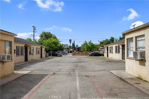 Exterior - 3823 Walnut, Cudahy, CA 90201 photo 3 of 4