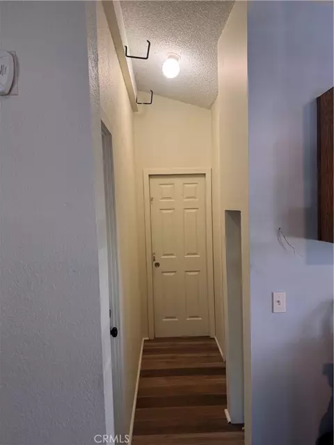 15325 Orange, Paramount, CA 90723 photo 9