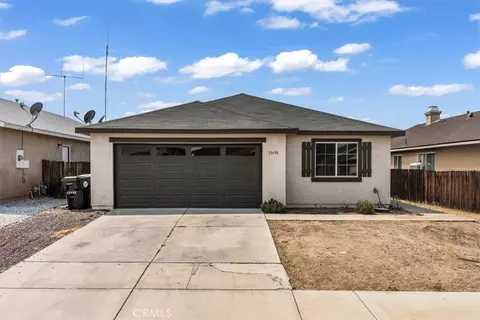 13498 Merry Oaks St, Victorville, CA 92392