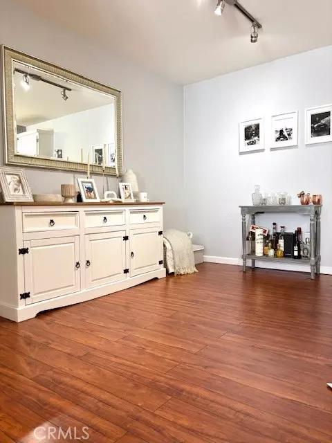 Dining - 15000 Downey #273, Paramount, CA 90723 photo 1 of 1
