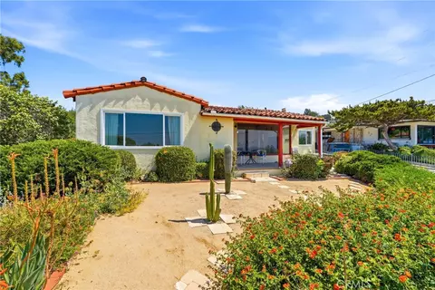 Exterior - 11751 S S Cir, Whittier, CA 90601 photo 2 of 12
