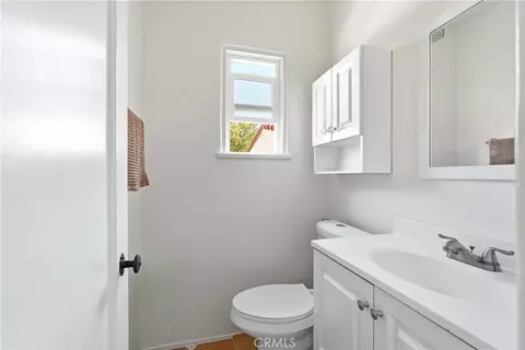 Bath - 11751 S S Cir, Whittier, CA 90601 photo 1 of 3