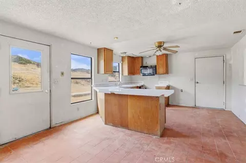 Other - 8885 Corto Rd, Apple Valley, CA 92308 photo 4 of 10