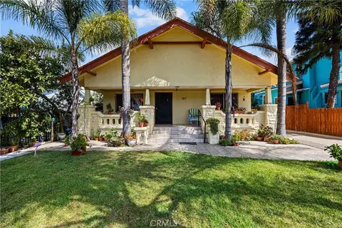 707 W 49th St, Los Angeles, CA 90037