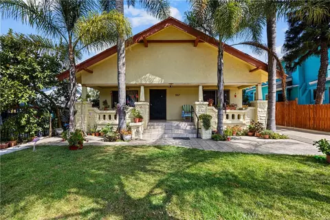 707 W 49th St, Los Angeles, CA 90037