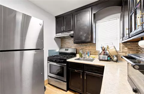 Kitchen - 11512 Samoline, Downey, CA 90241 photo 4 of 4