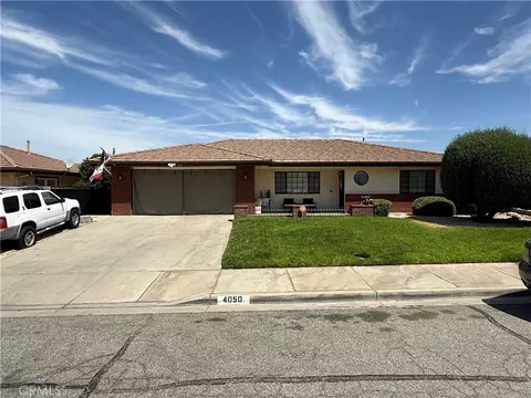 4050 Bordeaux Ln, Hemet, CA 92544