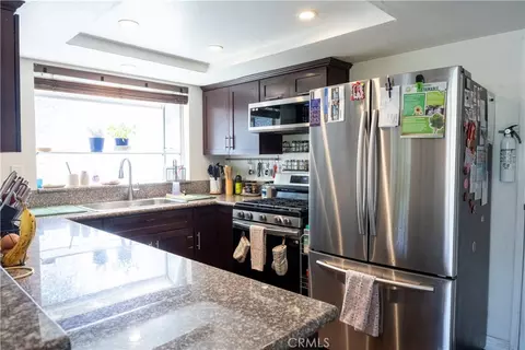 Kitchen - 13949 Arthur Ave #1, Paramount, CA 90723 photo 2 of 4