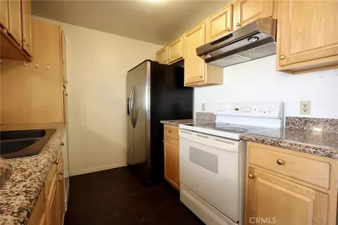 Kitchen - 11410 Dolan Ave #340, Downey, CA 90241 photo 3 of 3