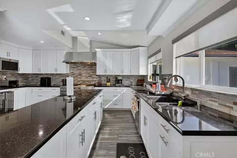 Kitchen - 6754 S Garth, Los Angeles, CA 90056 photo 3 of 9