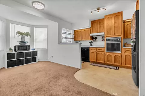 Kitchen - 17014 Montecito, Victorville, CA 92395 photo 1 of 3
