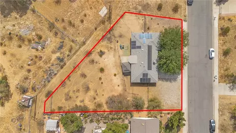 View/Area - 17014 Montecito, Victorville, CA 92395 photo 7 of 14
