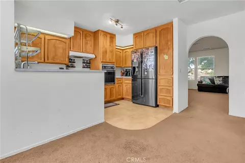 Kitchen - 17014 Montecito, Victorville, CA 92395 photo 2 of 3