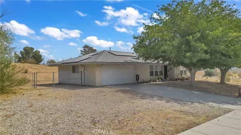 17014 Montecito, Victorville, CA 92395
