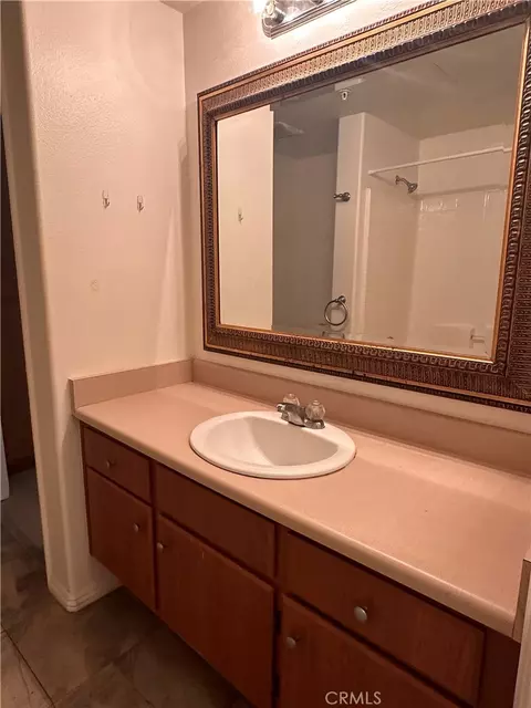 Bath - 31221 Taylor, Temecula, CA 92592 photo 1 of 8
