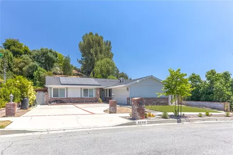 22201 Barbacoa, Saugus, CA 91350 photo 2