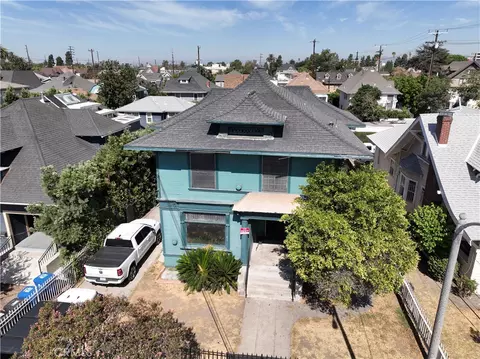 2107 Oak St, Los Angeles, CA 90007