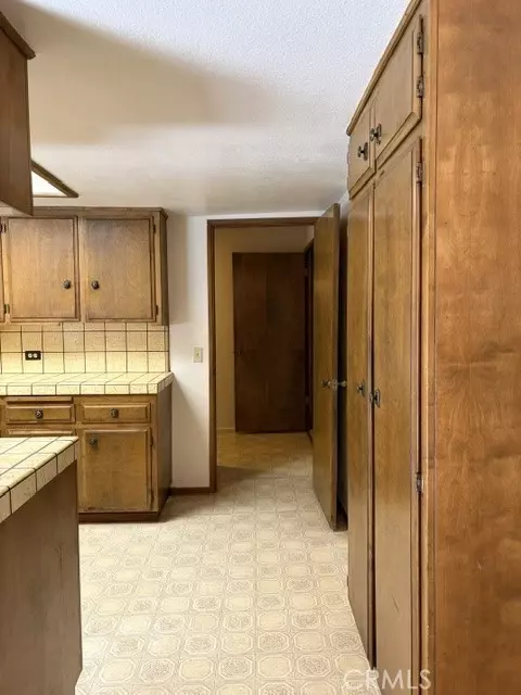 Entry Way - 1163 Jungfrau, Crestline, CA 92325 photo 1 of 3