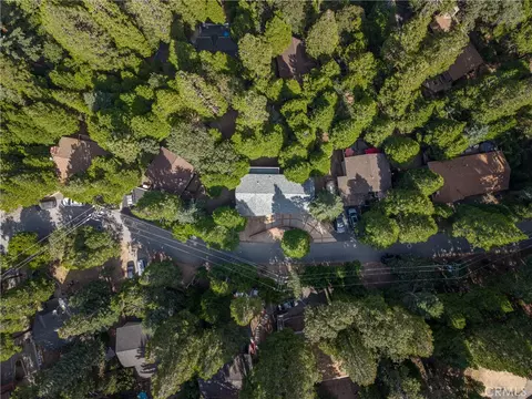 View/Area - 1163 Jungfrau, Crestline, CA 92325 photo 3 of 5