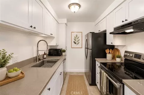 1791 Neil Armstrong #102, Montebello, CA 90640
