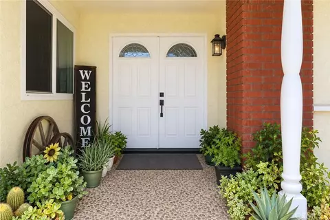 Entry Way - 1215 Dickenson, Upland, CA 91786 photo 1 of 2