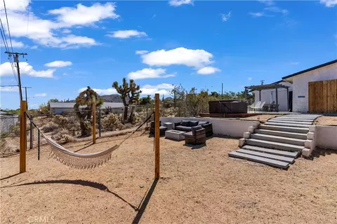 Exterior - 61550 Sunburst Dr, Joshua Tree, CA 92252 photo 3 of 6