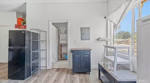 Entry Way - 2171 Santa Fe, Long Beach, CA 90810 photo 3 of 3