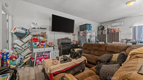 Entry Way - 2171 Santa Fe, Long Beach, CA 90810 photo 1 of 3