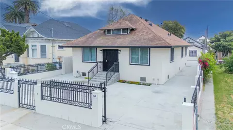 232 W 40th Pl, Los Angeles, CA 90037