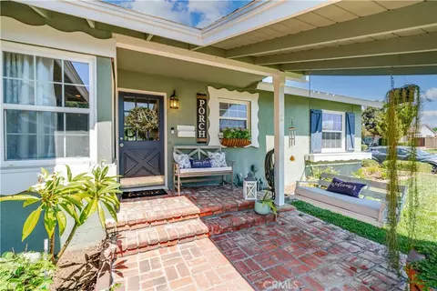 Exterior - 971 E Wanamaker Dr, Covina, CA 91724 photo 2 of 9