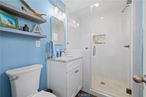 Bath - 971 E Wanamaker Dr, Covina, CA 91724 photo 3 of 3